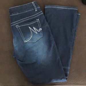 Maurice’s size Medium-short